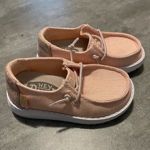 HEYDUDE Slip-on Shoe